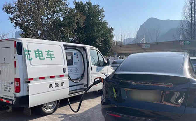 白沙汽车搭电