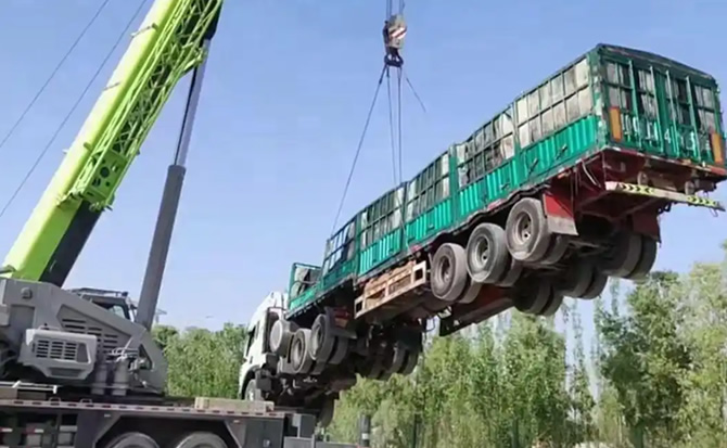 白沙道路脱困救援案例
